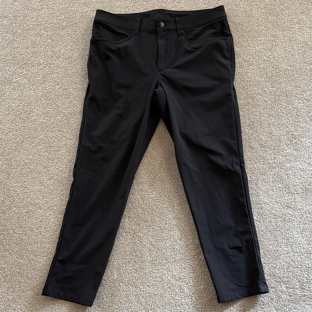 Lululemon Athletica Black Tapered Pants